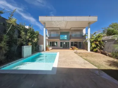 Casa de Condomínio com 3 Quartos à venda, 196m² no Granja Marileusa, Uberlândia
