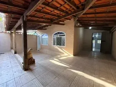 Casa com 3 Quartos à venda, 335m² no Conjunto Habitacional Bueno Franco, Betim