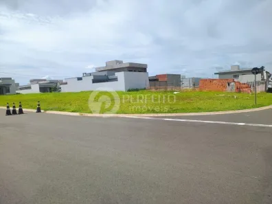 Lote/Terreno à venda, 326m² no Parque Residencial Terras de Yucatan, Monte Mor