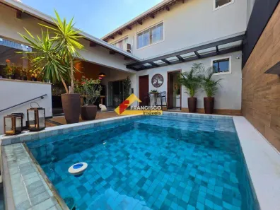 Casa com 3 Quartos à venda, 211m² no Bom Pastor, Divinópolis