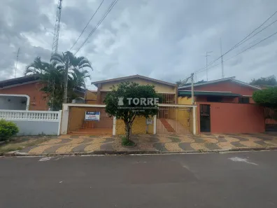 Casa com 3 Quartos à venda, 132m² no Jardim Chapadão, Campinas