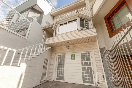 Casa com 3 Quartos à venda, 349m² no Vila Jardim, Porto Alegre