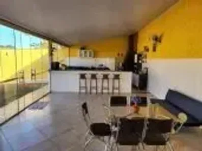 Casa com 3 Quartos à venda, 180m² no Incra 8, Brasília