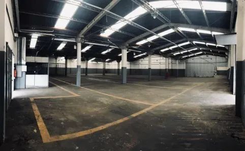 Galpão/Depósito/Armazém para alugar, 1600m² no Parque Industrial, Viana