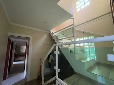 Casa com 4 Quartos à venda, 250m² no Bosque dos Eucaliptos, São José dos Campos