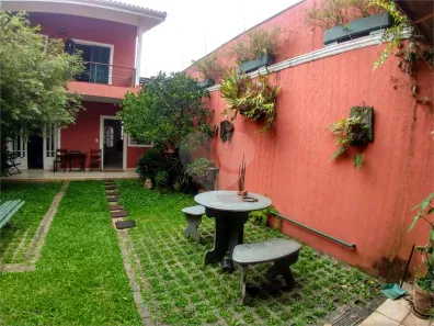 Sobrado com 3 Quartos à venda, 300m² no Vila Romana, São Paulo
