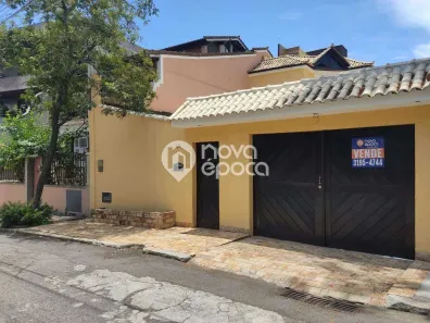 Casa de Condomínio com 3 Quartos à venda, 200m² no Jardim Guanabara, Rio de Janeiro