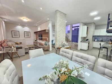 Casa de Condomínio com 3 Quartos à venda, 225m² no Jardim Morumbi, Londrina