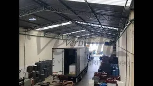 Galpão/Depósito/Armazém à venda, 315m² no Vila Industrial, Campinas