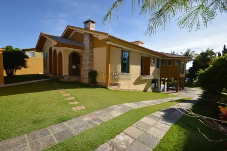 Casa com 4 Quartos à venda, 385m² no Santa Amélia, Belo Horizonte