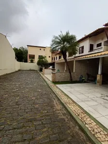 Casa de Condomínio com 4 Quartos à venda, 188m² no Sapiranga-Coité, Fortaleza