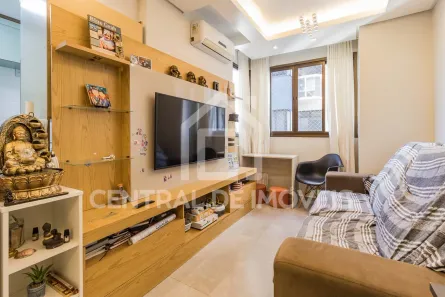 Apartamento com 2 Quartos à venda, 61m² no Cidade Baixa, Porto Alegre