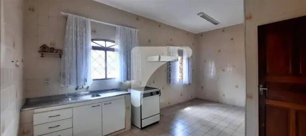 Casa com 2 Quartos à venda, 200m² no Vila Ziober, Londrina