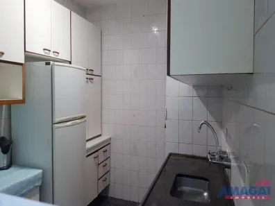 Sobrado com 3 Quartos à venda, 180m² no Vila Martinez, Jacareí