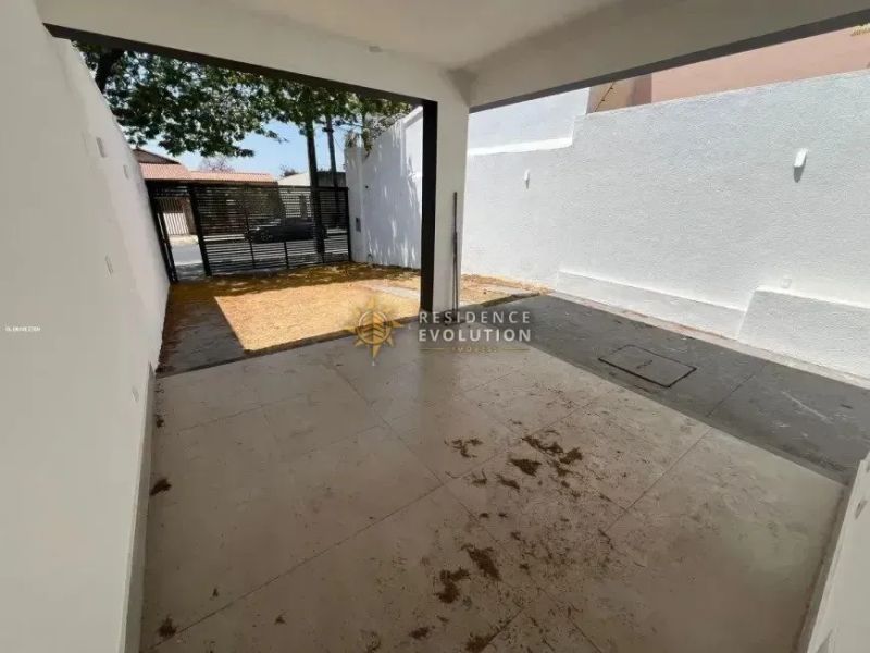 Casa com 3 quartos — Copacabana, Belo Horizonte