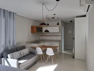 Apartamento com 1 Quarto para alugar, 32m² no Santo Antônio de Lisboa, Florianópolis