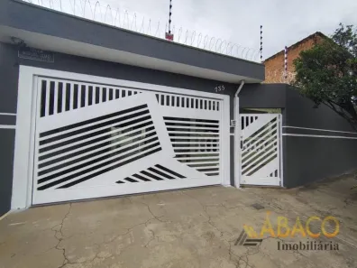 Casa com 3 Quartos para alugar, 203m² no Jardim Bandeirantes, São Carlos