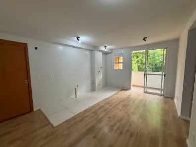 Apartamento com 2 Quartos à venda, 48m² no Olaria, Canoas