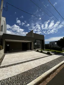 Casa de Condomínio com 3 Quartos à venda, 224m² no Jardim Phillipson Park, Americana