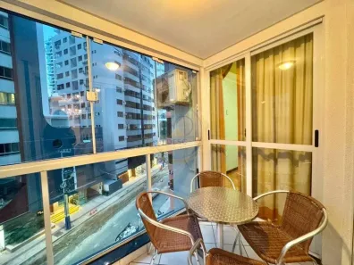 Apartamento com 2 Quartos à venda, 65m² no Centro, Balneário Camboriú