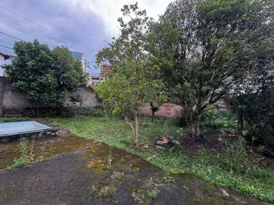 Lote/Terreno à venda, 476m² no São Pedro, Juiz de Fora