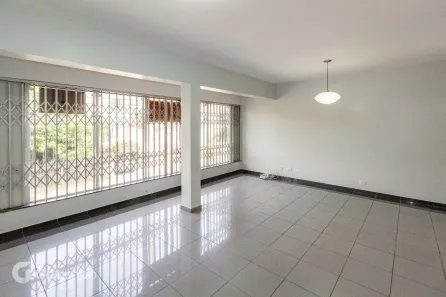 Sobrado com 4 Quartos à venda, 336m² no Aclimação, São Paulo