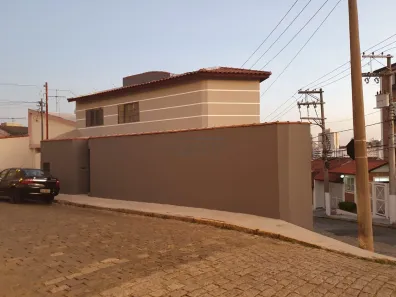 Casa com 3 Quartos à venda, 150m² no Centro, Mogi das Cruzes