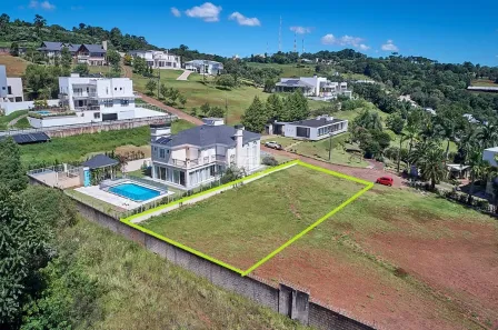 Lote/Terreno à venda, 100m² no Cadorin, Pato Branco