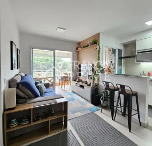 Apartamento com 2 Quartos para alugar, 62m² no Vila Anastácio, São Paulo