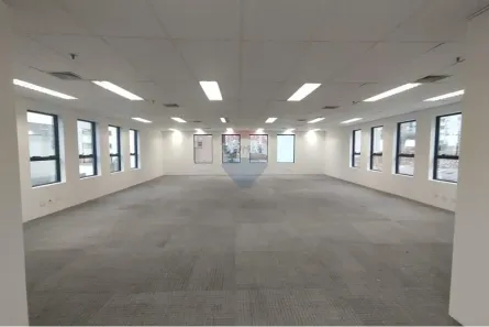 Sala Comercial para alugar, 120m² no Pinheiros, São Paulo