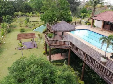 Fazenda/Sítio com 7 Quartos à venda, 1500m² no Monterrey, Louveira