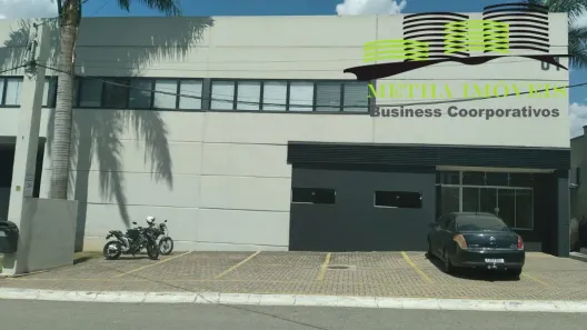 Galpão/Depósito/Armazém para venda ou aluguel, 1277m² no Iporanga, Sorocaba