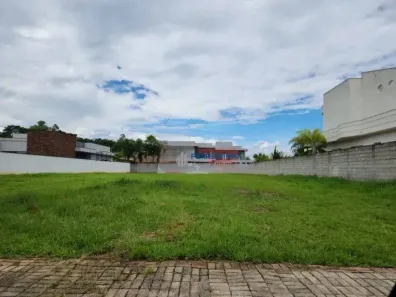 Lote/Terreno à venda, 1200m² no Condomínio Chácara Serimbura, São José dos Campos