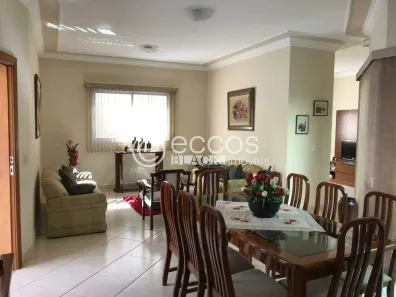 Casa de Condomínio com 4 Quartos à venda, 190m² no Nova Uberlândia, Uberlândia