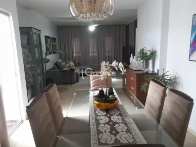 Casa com 3 Quartos à venda, 230m² no Vila Cardia, Bauru
