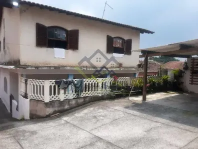 Sobrado com 3 Quartos à venda, 223m² no Sesc, Suzano