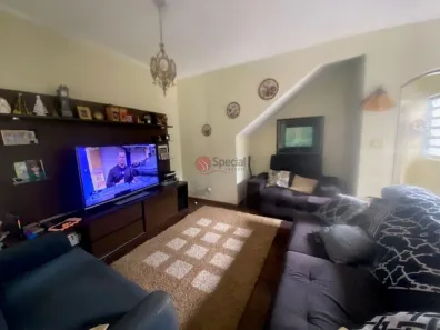 Sobrado com 3 Quartos à venda, 247m² no Jardim Triana, São Paulo