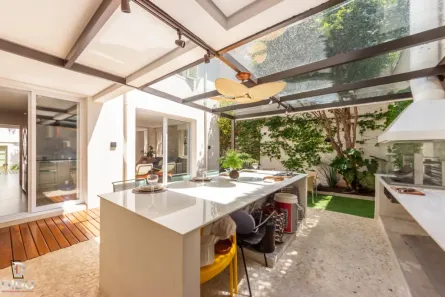 Casa com 3 Quartos à venda, 280m² no Campo Belo, São Paulo