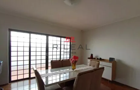 Casa com 3 Quartos à venda, 196m² no Vila Cidade Universitária, Bauru
