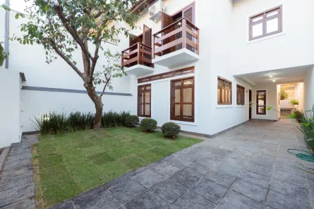Casa com 3 Quartos à venda, 239m² no Indianópolis, São Paulo