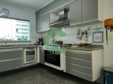 Sobrado com 4 Quartos à venda, 288m² no Vila Gilda, Santo André