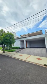 Casa de Condomínio com 3 Quartos para alugar, 296m² no Vila Aviação, Bauru