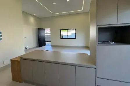 Casa com 3 Quartos à venda, 135m² no Setor Bueno, Goiânia