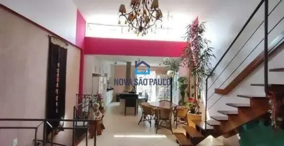 Casa com 4 Quartos à venda, 284m² no Mirandópolis, São Paulo