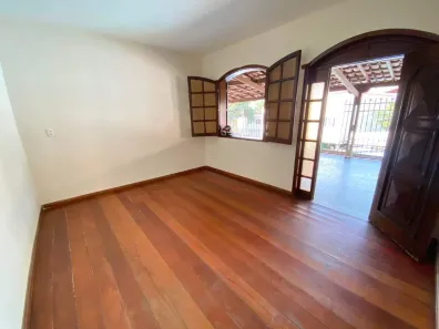 Casa com 3 Quartos para alugar, 100m² no Independência (Barreiro), Belo Horizonte