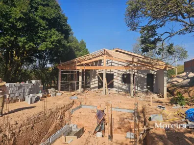 Fazenda/Sítio com 3 Quartos à venda, 650m² no , Mairinque