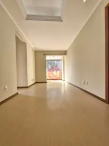 Apartamento com 2 Quartos para alugar, 60m² no Vila Ipiranga, Porto Alegre