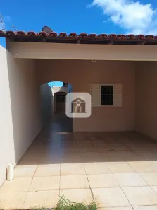 Casa com 3 Quartos à venda, 165m² no Segismundo Pereira, Uberlândia