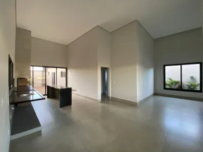 Casa de Condomínio com 3 Quartos à venda, 177m² no Novo Mundo, Uberlândia