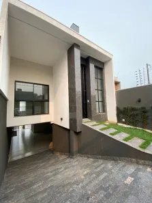 Sobrado com 3 Quartos à venda, 230m² no Vila Morais, Mandaguaçu